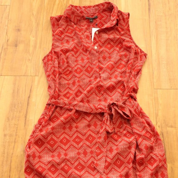 Banana Republic Dresses & Skirts - NWT Banana Republic Summer/Office Dress